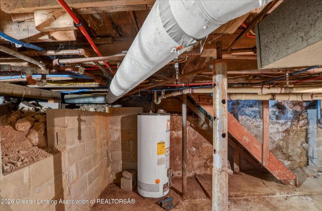 1054 N Cedar Street, Lansing, MI 48906