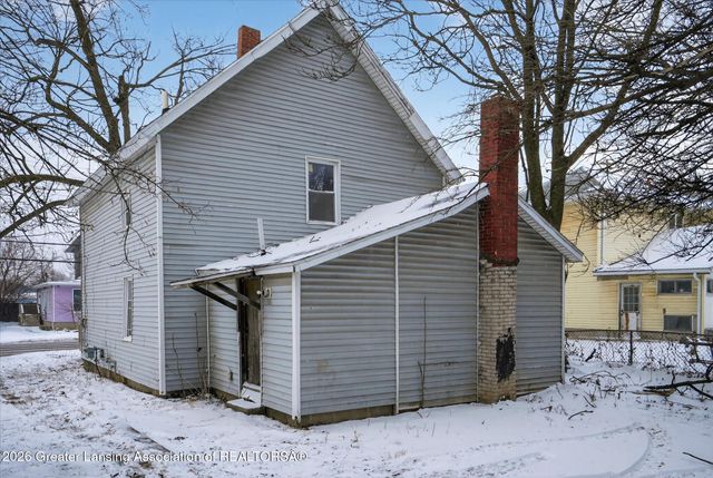 1054 N Cedar Street, Lansing, MI 48906