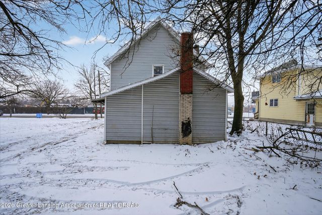 1054 N Cedar Street, Lansing, MI 48906