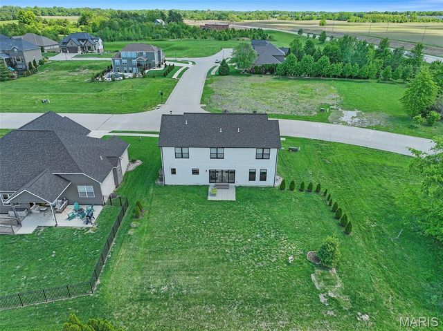 1623 Oglesby Drive, Edwardsville, IL 62025