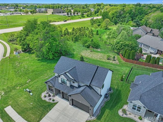 1623 Oglesby Drive, Edwardsville, IL 62025