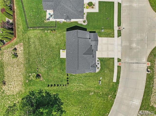 1623 Oglesby Drive, Edwardsville, IL 62025
