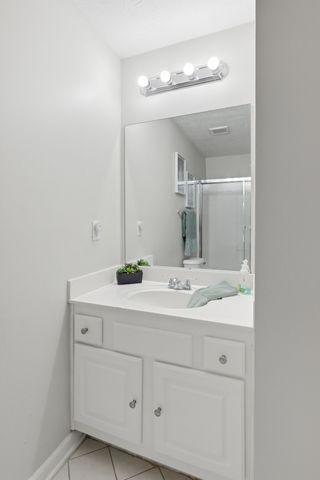 609 Churchill Crossing, Madison, TN 37115