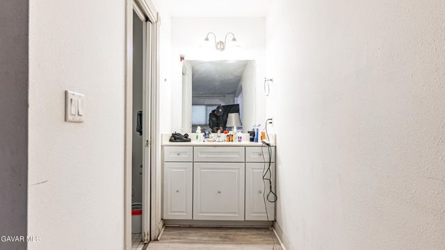 517 W Avenue J10, Lancaster, CA 93534