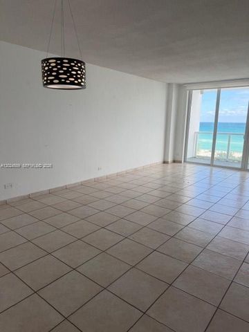 5601 COLLINS AV 607, Miami Beach, FL 33140