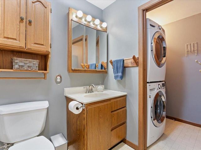 18629 Sorrel Oak Road, Brainerd, MN 56401