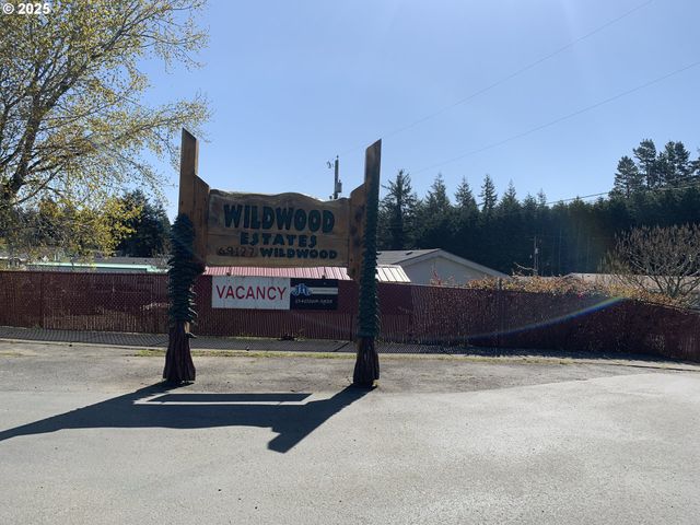 69127 Wildwood Rd 17, North Bend, OR 97459