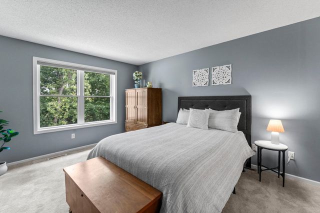 16337 Jatos Circle, Lakeville, MN 55044