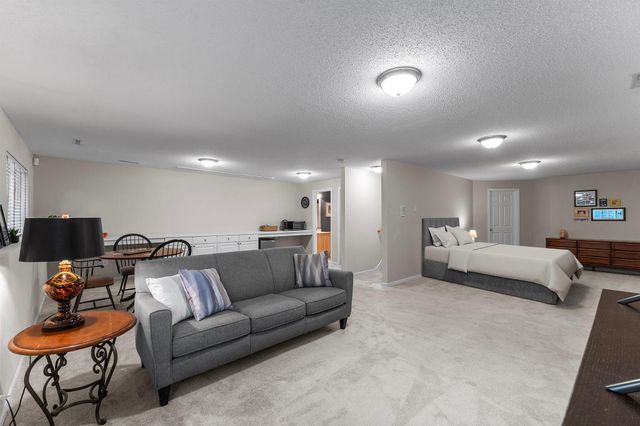 16337 Jatos Circle, Lakeville, MN 55044