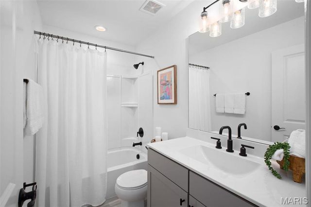 2543 Chukka Drive, Eureka, MO 63025