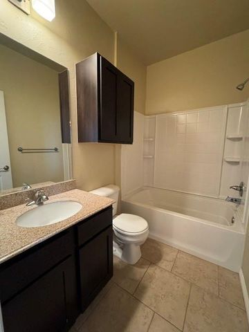 491 S Fretz Avenue, Edmond, OK 73003