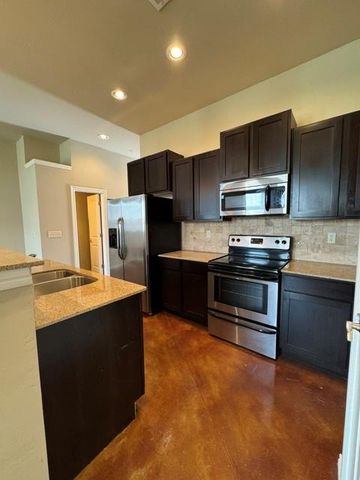 491 S Fretz Avenue, Edmond, OK 73003