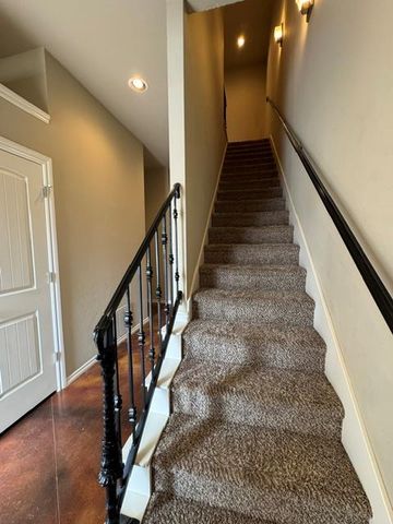 491 S Fretz Avenue, Edmond, OK 73003