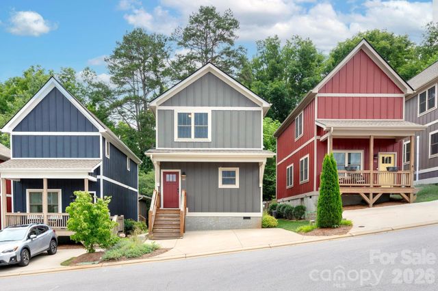 60 Wheeler Road, Weaverville, NC 28787