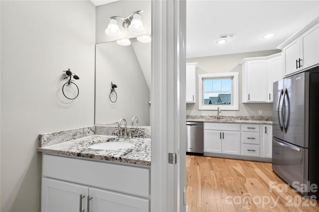 60 Wheeler Road, Weaverville, NC 28787
