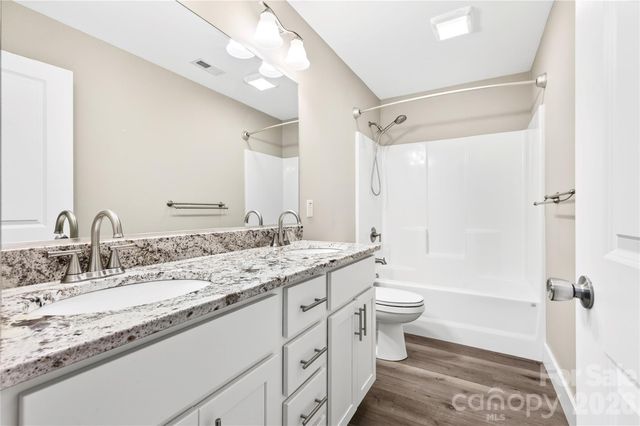 60 Wheeler Road, Weaverville, NC 28787