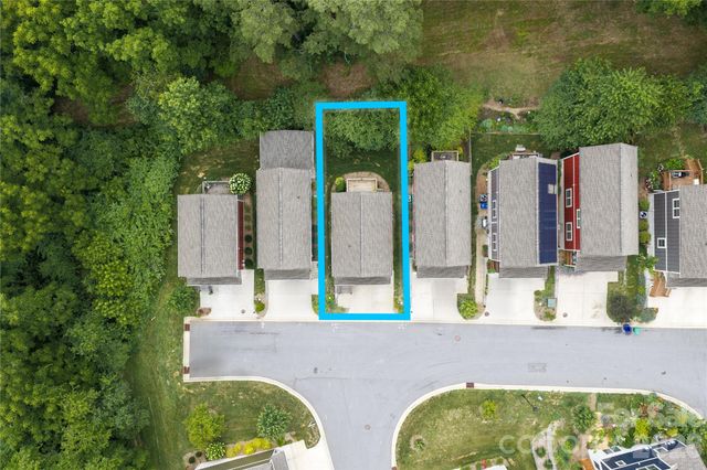 60 Wheeler Road, Weaverville, NC 28787