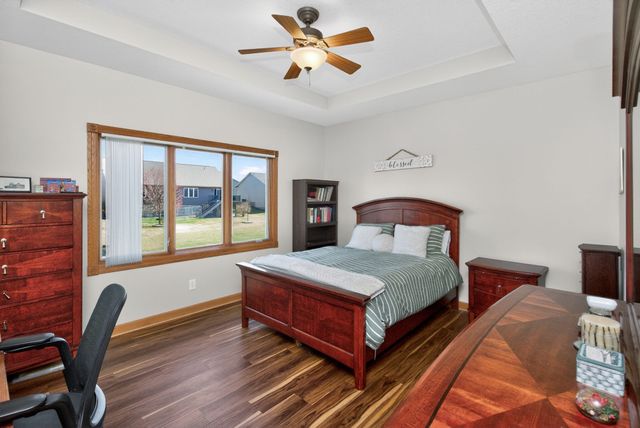 1737 Ashwood Drive SW, Altoona, IA 50009