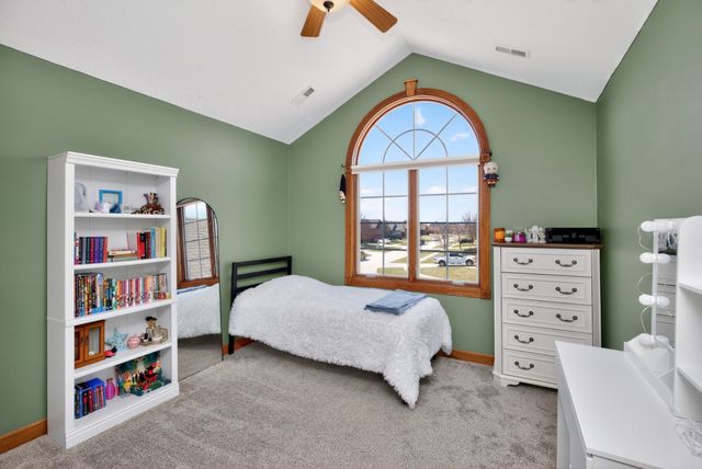 1737 Ashwood Drive SW, Altoona, IA 50009