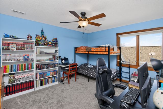 1737 Ashwood Drive SW, Altoona, IA 50009