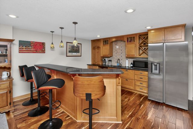 1737 Ashwood Drive SW, Altoona, IA 50009