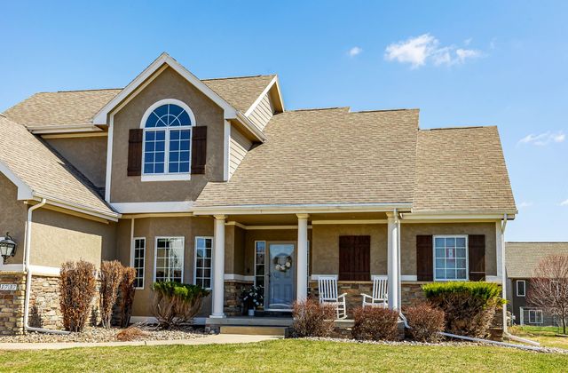 1737 Ashwood Drive SW, Altoona, IA 50009