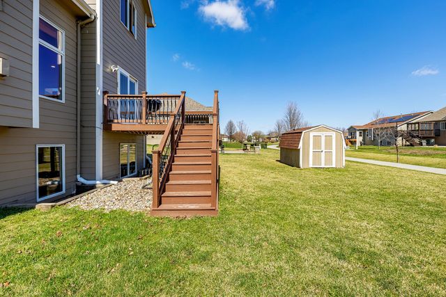 1737 Ashwood Drive SW, Altoona, IA 50009