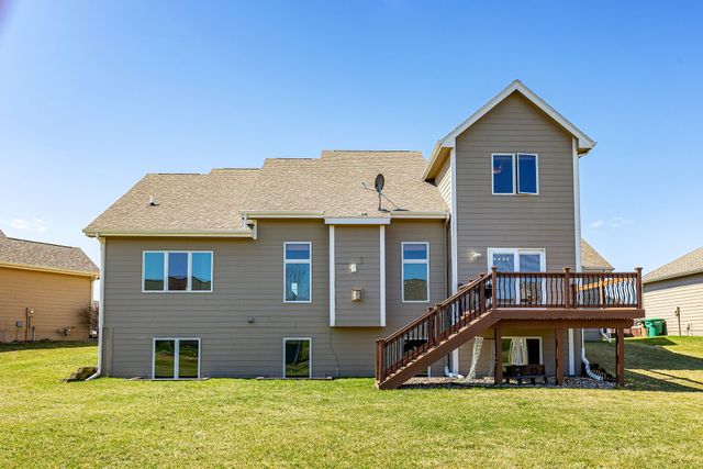 1737 Ashwood Drive SW, Altoona, IA 50009