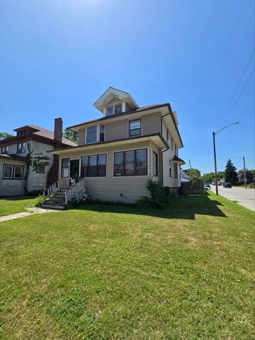 4 Warren Street, Hammond, IN 46320