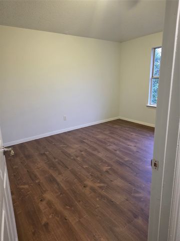 749 Rockett Lane, Cedar Hill, TX 75104