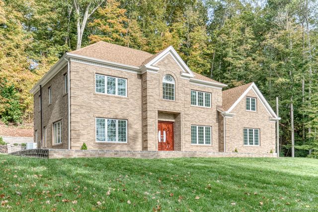 171 Oregon Road, Meriden, CT 06451