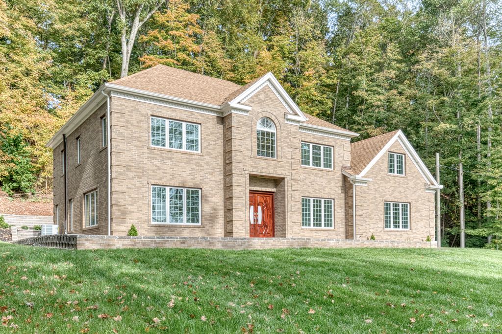 171 Oregon Road, Meriden, CT 06451