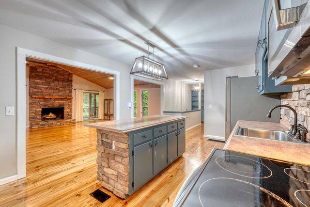 9 Mystic Court, Ellijay, GA 30540