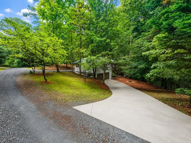 9 Mystic Court, Ellijay, GA 30540