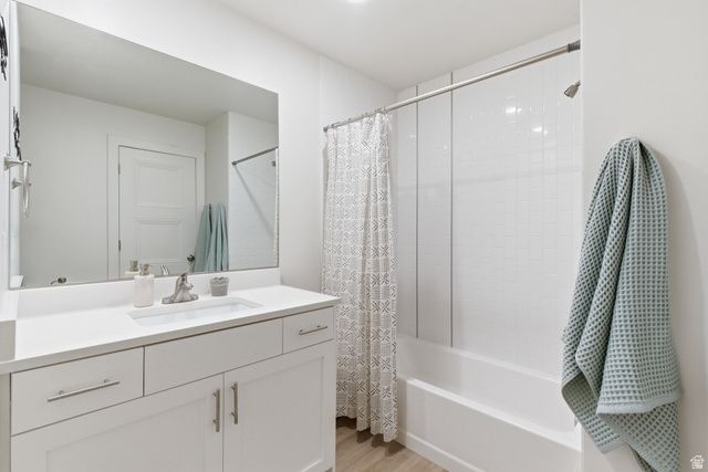 111 W HARVEST VLG, Saratoga Springs, UT 84045