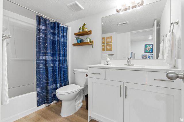 111 W HARVEST VLG, Saratoga Springs, UT 84045