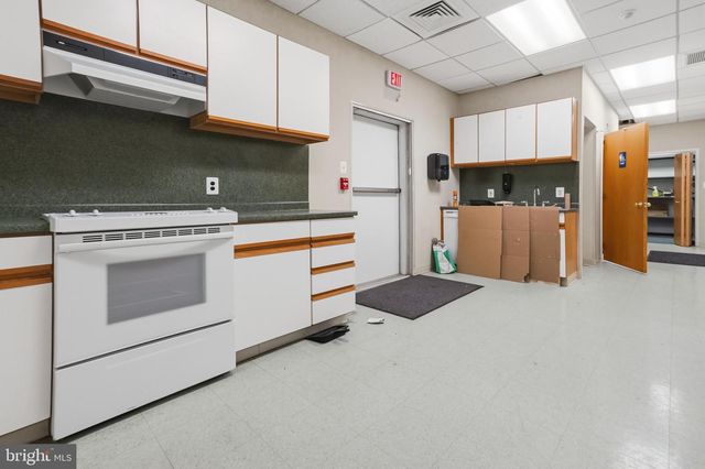 109 BUDD BLVD, West Deptford, NJ 08096