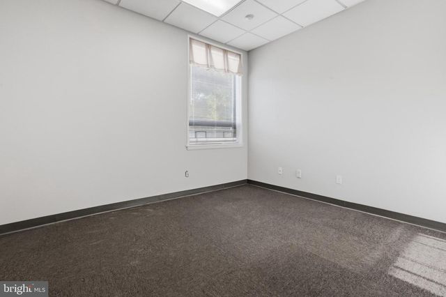 109 BUDD BLVD, West Deptford, NJ 08096