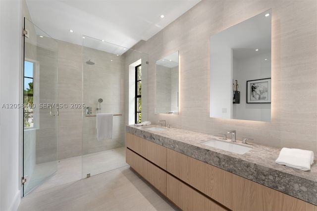 3372 Charles Ave, Miami, FL 33133