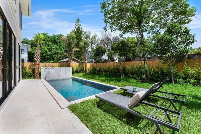 3372 Charles Ave, Miami, FL 33133
