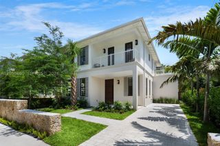 3372 Charles Ave, Miami, FL 33133