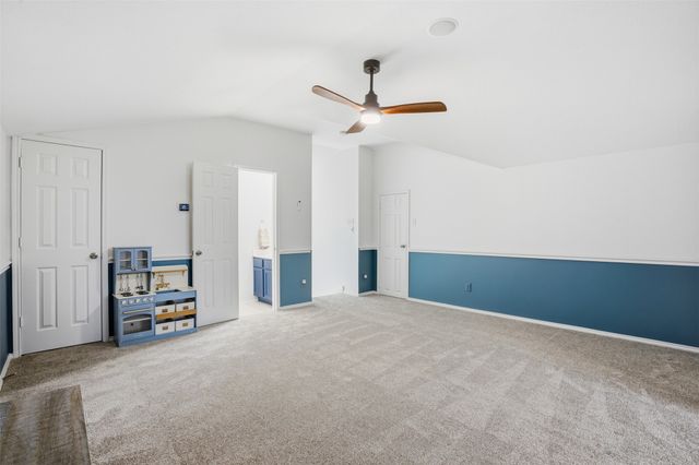 5605 Southern Hills Drive, North Richland Hills, TX 76180