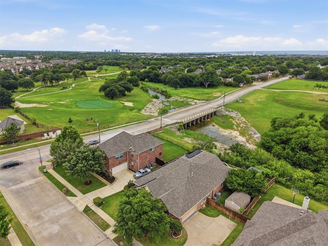 5605 Southern Hills Drive, North Richland Hills, TX 76180
