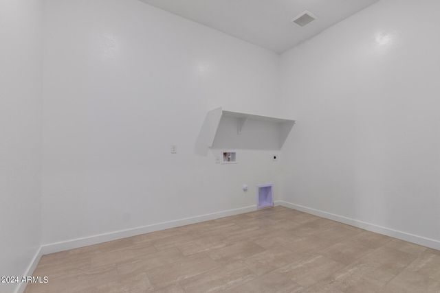 31550 N HAYWEATHER Lane, San Tan Valley, AZ 85143