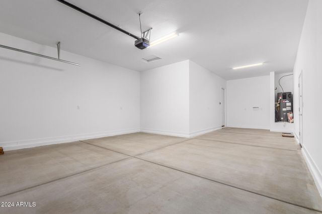 31550 N HAYWEATHER Lane, San Tan Valley, AZ 85143