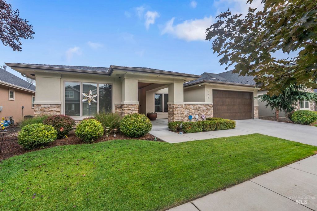 4128 W Bolton Dr, Eagle, ID 83616 photo 2
