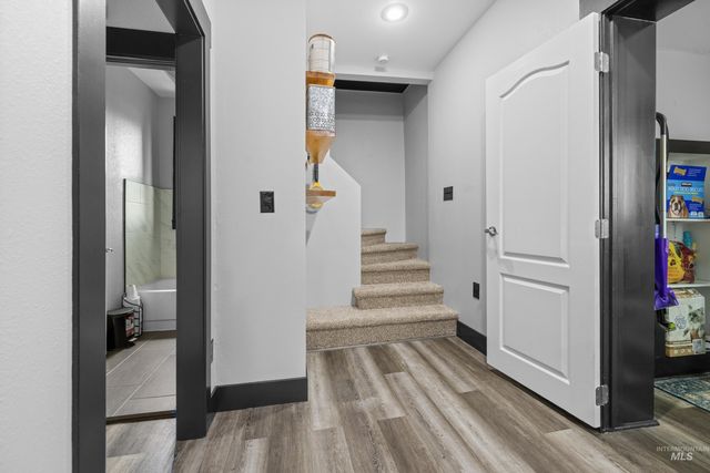 215 S Diamond St, Nampa, ID 83686