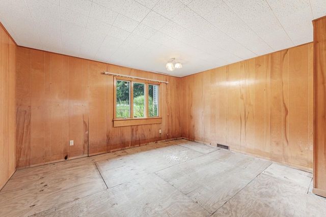 227 Sarrington Street, Wisconsin Dells, WI 53965