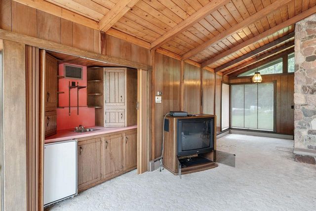 227 Sarrington Street, Wisconsin Dells, WI 53965