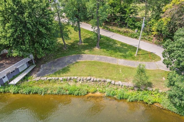 227 Sarrington Street, Wisconsin Dells, WI 53965